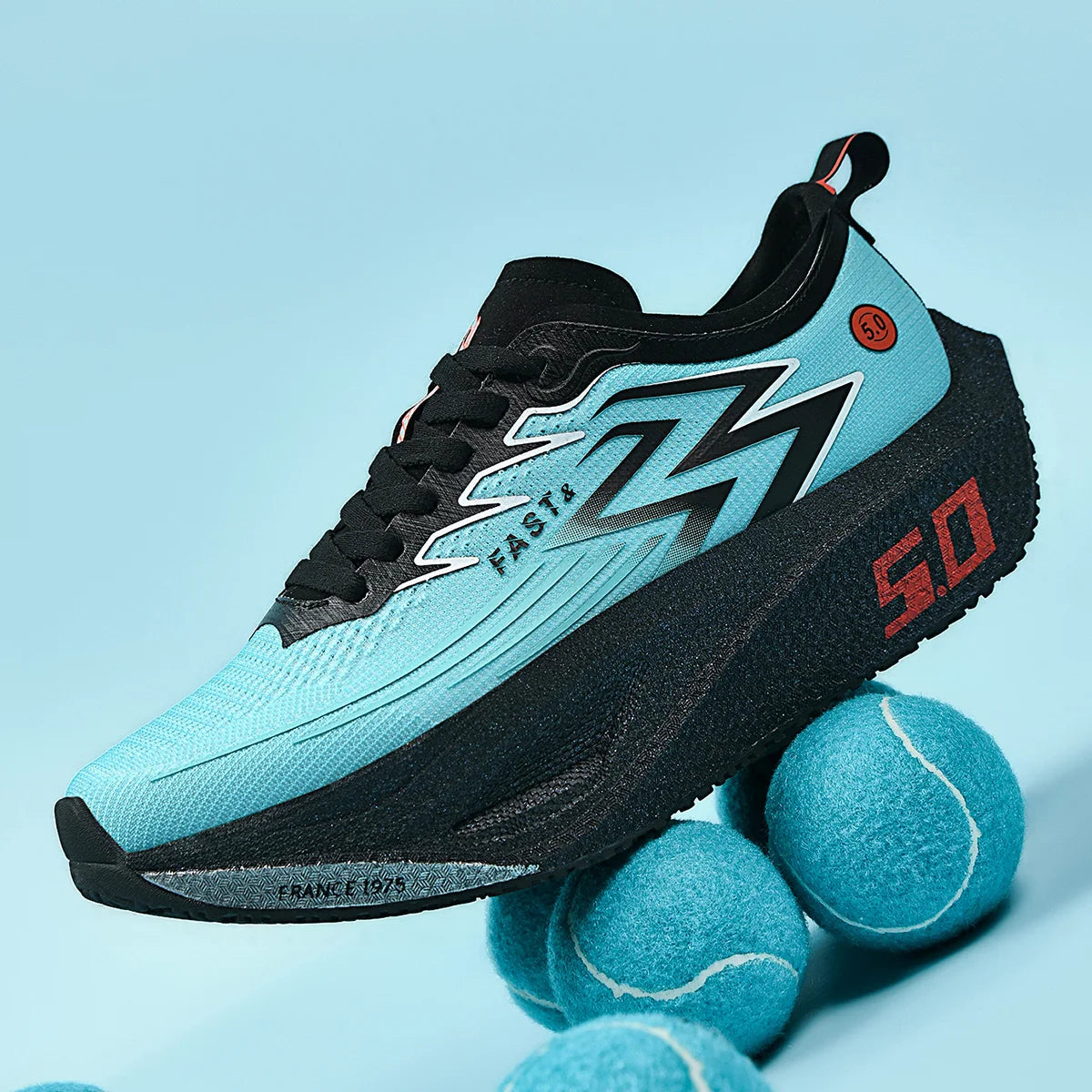 Lightweight Breathable Running Shoes for Men & Women – Cushioned Comfort & High Performance