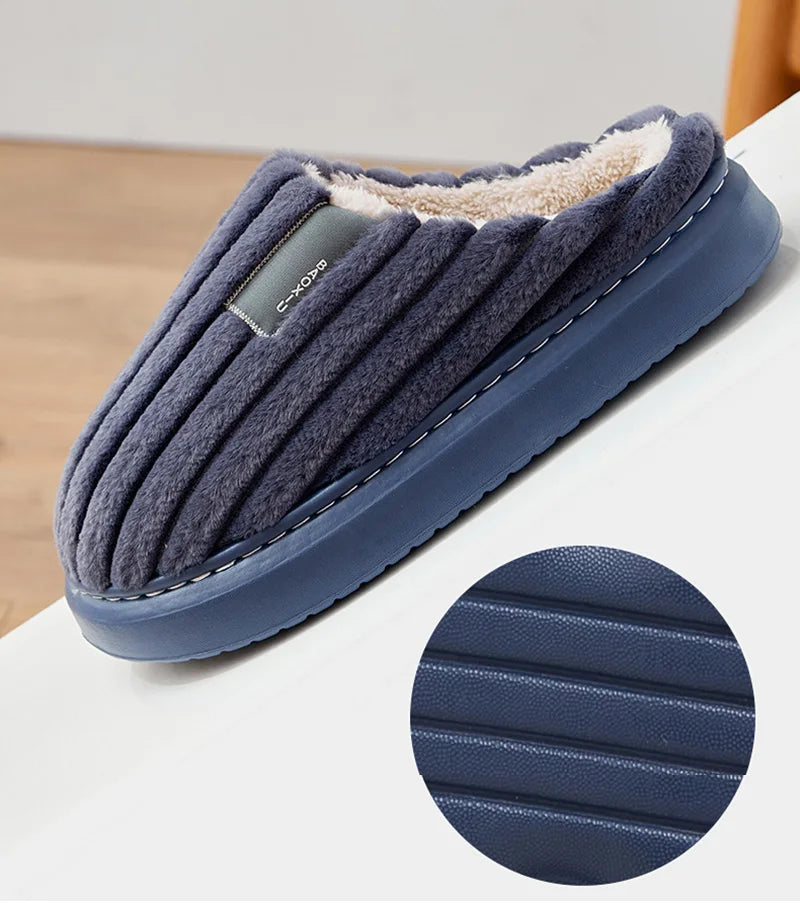Warm men slippers for winter