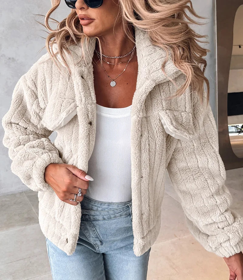 Women’s Plush Jacket – Cozy Autumn & Winter Outerwear