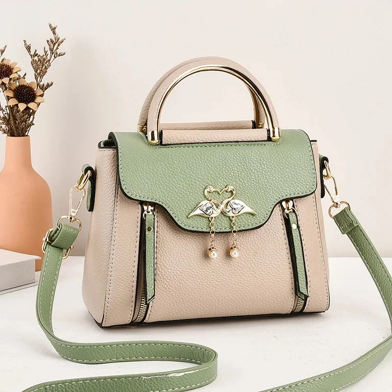 Green hand bags for women